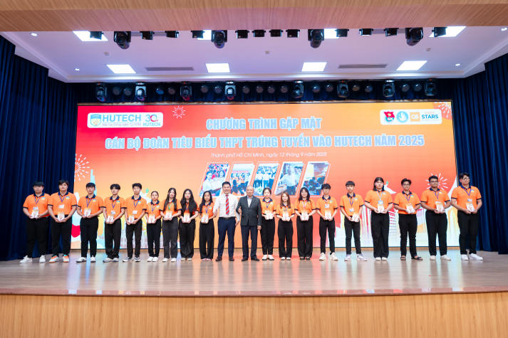 HUTECH tập huấn cán bộ Đoàn - Hội chủ chốt năm học 2025-2026, hun đúc bản lĩnh cho sinh viên 108