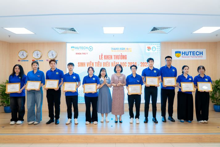 Sinh viên 5 tốt cấp Trung ương lan tỏa kinh nghiệm chinh phục danh hiệu đến sinh viên Khoa Thú y 93