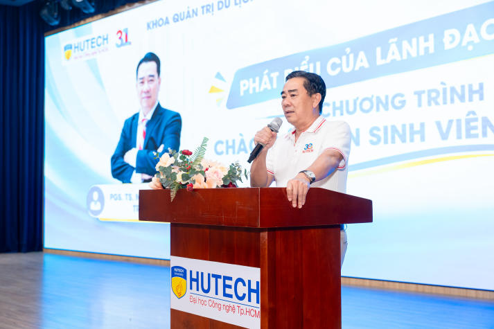 [Ảnh] K26 Khoa Du lịch - Nhà hàng - Khách sạn khởi động hành trình mới đầy năng lượng 71