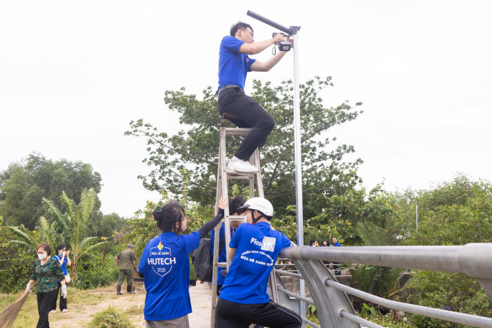 Mùa hè xanh HUTECH 2025: Bước chân tình nguyện, lan tỏa niềm tin 209