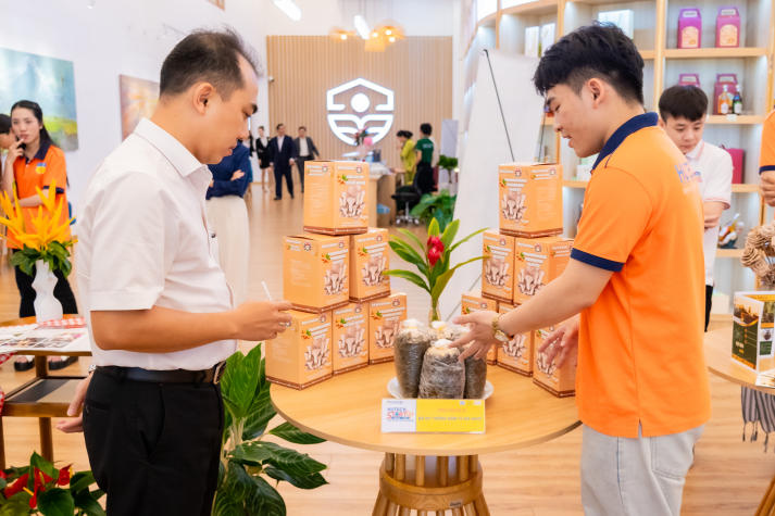 Workshop “Hành trình sinh viên HUTECH khởi nghiệp”: Cầu nối giữa lý tưởng và hành động 91