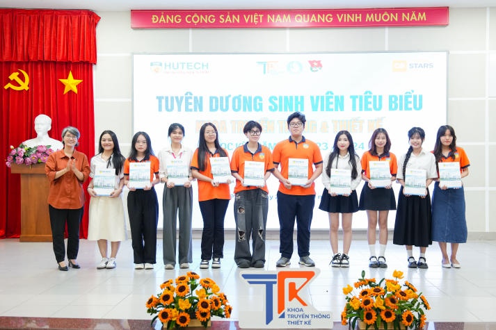 200 sinh viên tiêu biểu HKI năm học 2023-2024 của Khoa Truyền thông & Thiết kế được vinh danh 126