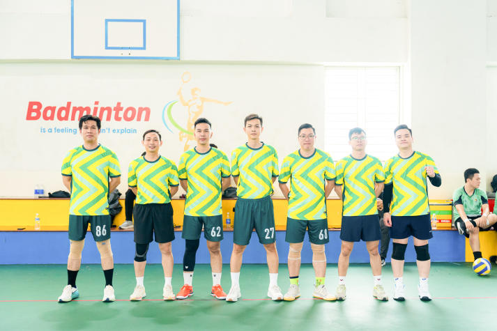 [Hội thao CB-GV-NV HUTECH 2025]: Bóng chuyền nam xác định 4 cái tên tiến vào Bán kết 41