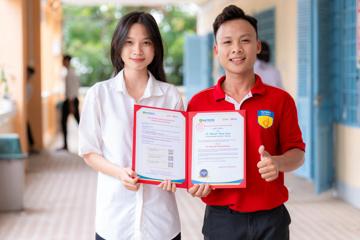 [Ảnh] HUTECH Scholarship Tour 2026 “phủ sóng” học bổng xuyên Việt,  tiếp sức sĩ tử chạm tương lai 149
