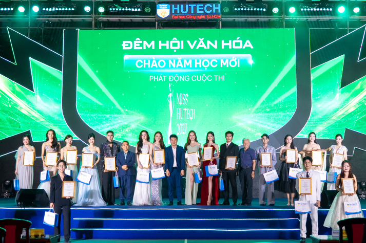 [Video] Đêm hội văn hóa HUTECH bùng nổ, Miss HUTECH 2027 chính thức khởi động 81