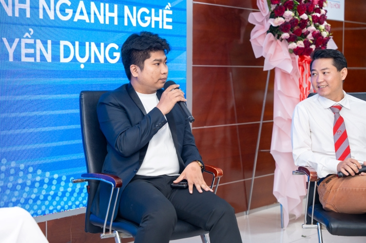 [Video] Tháo gỡ "tơ vò" ngành Thương mại điện tử, sinh viên HUTECH định hình lộ trình nghề nghiệp 117