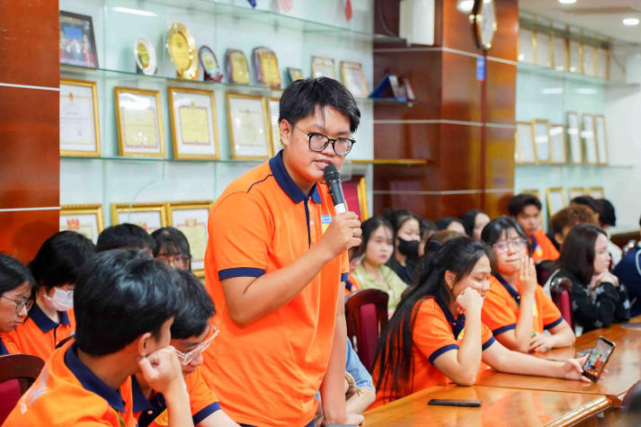 Chương trình Gặp mặt Ban cán sự Lớp Khóa 2026: Khơi dậy bản lĩnh và kết nối những “tân thủ lĩnh” sinh viên 42