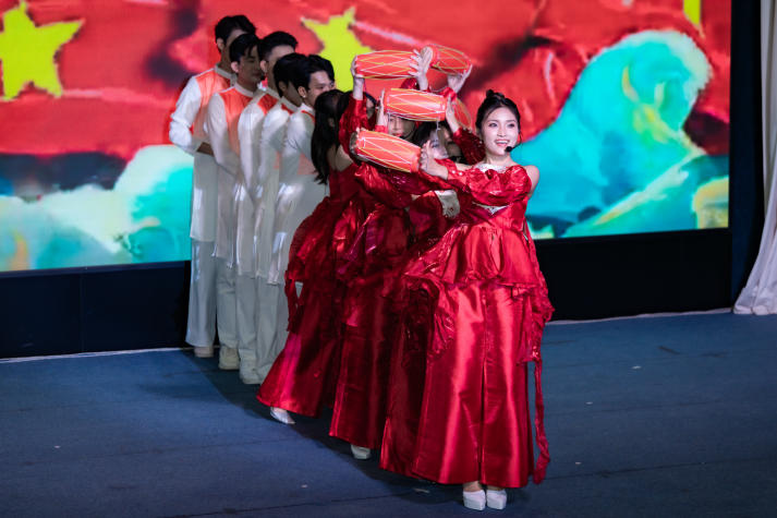 Sinh viên Viện Văn hóa - Nghệ thuật - Thể thao chung tay cùng đêm nhạc “Dệt Một Thời Đại” 22