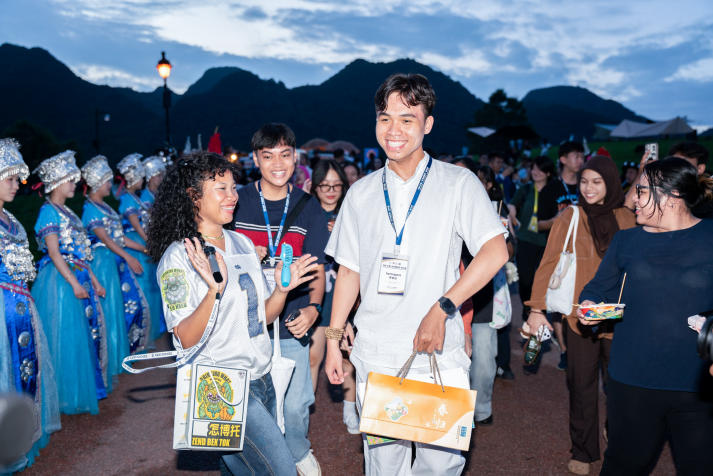 SINH VIÊN KHOA XÂY DỰNG THAM GIA GIAO LƯU QUỐC TẾ TẠI TRUNG QUỐC 56