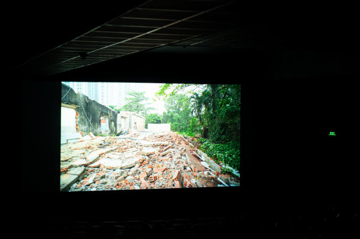 [Video] “Lơ lửng” - Hành trình ê-kíp trẻ tìm về ý nghĩa của nghệ thuật tại HUGFIA 25 48
