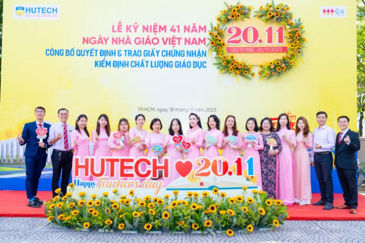 [Video] HUTECH long trọng tổ chức Lễ kỷ niệm 41 năm Ngày Nhà giáo Việt Nam 214