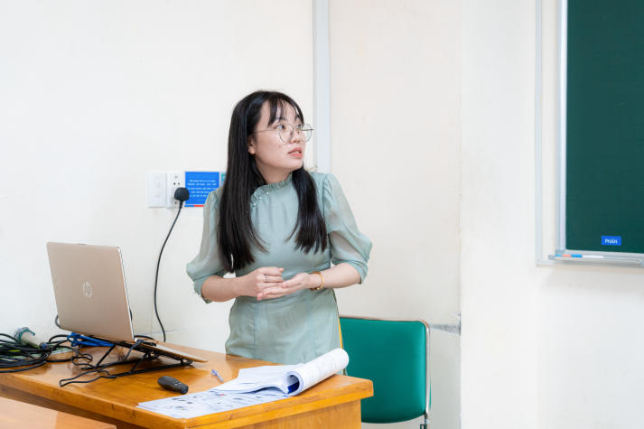 Nhiều nghiên cứu thiết thực được thể hiện trong buổi bảo vệ luận văn/đề án Thạc sĩ ngành Tài chính - Ngân hàng 46