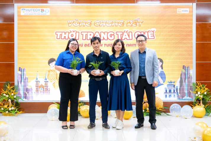 Mãn nhãn với loạt thiết kế độc đáo tại vòng Chung kết cuộc thi thời trang tái chế của Khoa Quản trị kinh doanh HUTECH 24