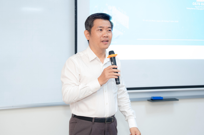Giảng viên khối Khoa học sức khỏe làm chủ AI trong giảng dạy và đánh giá 29