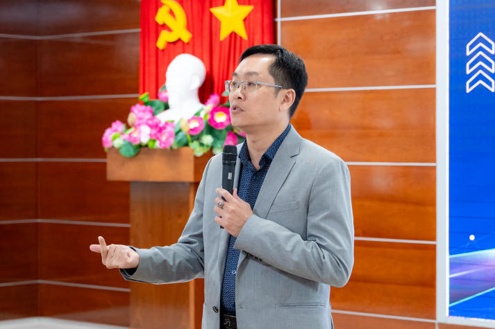 Sinh viên Quản trị kinh doanh làm chủ AI, nâng tầm nghiên cứu khoa học và lợi thế nghề nghiệp 36