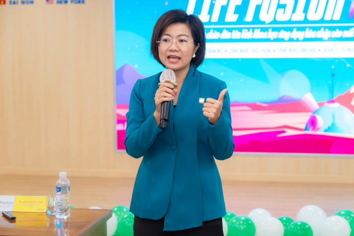 Tân binh Viện Khoa học Ứng dụng học hỏi từ đàn anh, sẵn sàng chinh phục giảng đường đại học 47