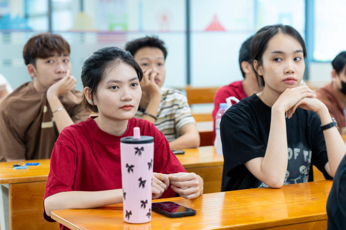 Sinh viên Ngôn ngữ Anh HUTECH “chạm” vào thế giới Hospitality cùng đàn anh trong nghề 28