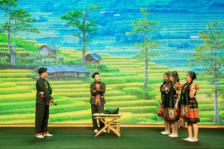 Sinh viên HUTECH thắp sáng niềm tự hào Việt qua chuỗi đồ án nghệ thuật hoành tráng 228