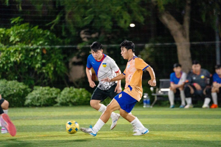 Giải thể thao chào đón tân sinh viên 2023 chính thức khép lại với nội dung thi đấu Cầu lông nam, nữ và Bóng đá nam 102