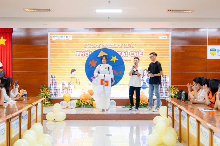 Mãn nhãn với loạt thiết kế độc đáo tại vòng Chung kết cuộc thi thời trang tái chế của Khoa Quản trị kinh doanh HUTECH 79