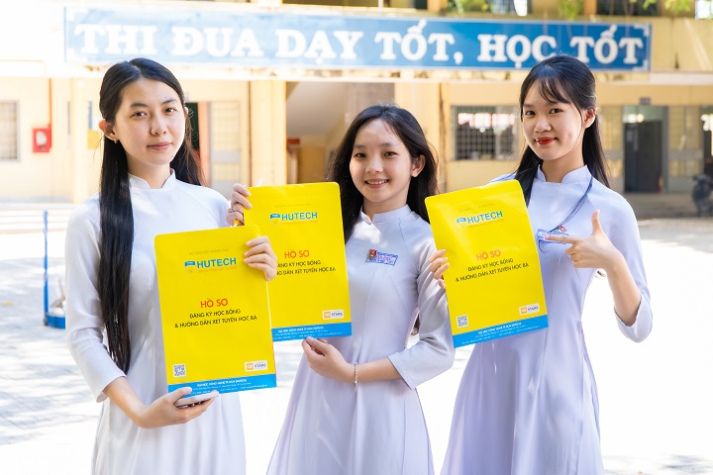 [Video] HUTECH Scholarship Tour 2025: 9 tỉnh thành, 2.000 học bổng và hàng ngàn ước mơ được chắp cánh 168