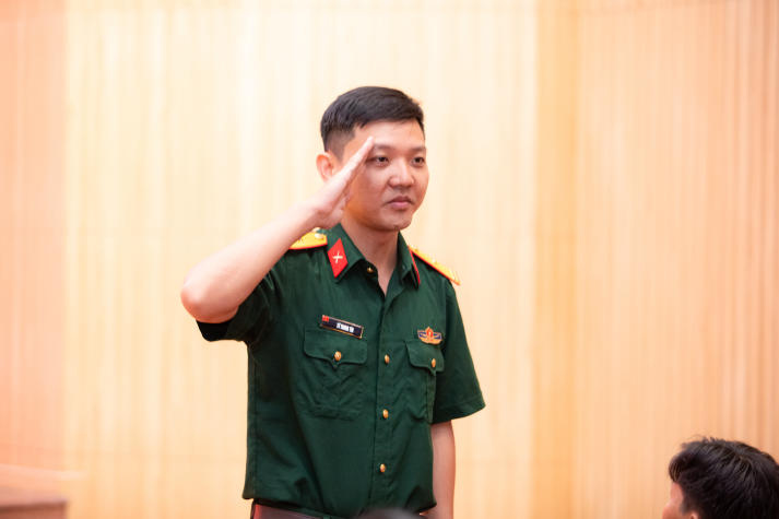 Bồi đắp bản lĩnh, nâng cao trách nhiệm quốc phòng, an ninh trong đội ngũ HUTECH 43