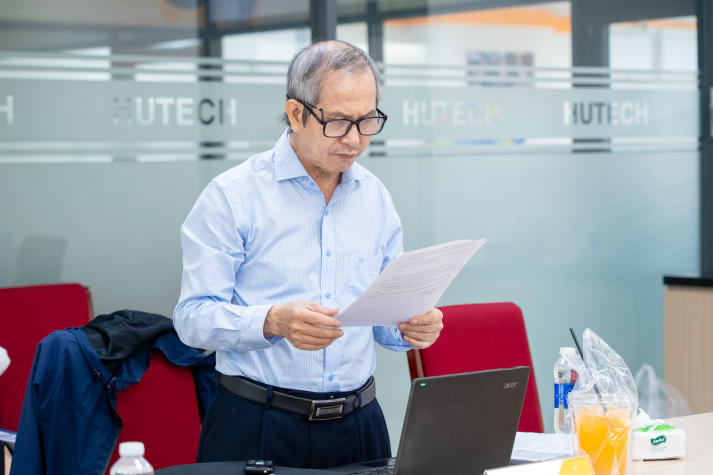 Buổi bảo vệ luận văn/đề án Thạc sĩ ngành Luật kinh tế: Gắn nghiên cứu với thực tiễn pháp lý 45