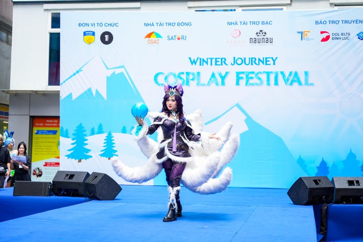 "Cosplay Festival - Winter Journey 2023" - graduation project of Multimedia Communication students 47