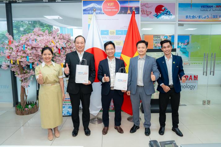 Sinh viên VJIT thêm cơ hội thực tập tại Nhật Bản qua buổi làm việc với  Công ty IFK và Công ty CP Nakayama Agency 53