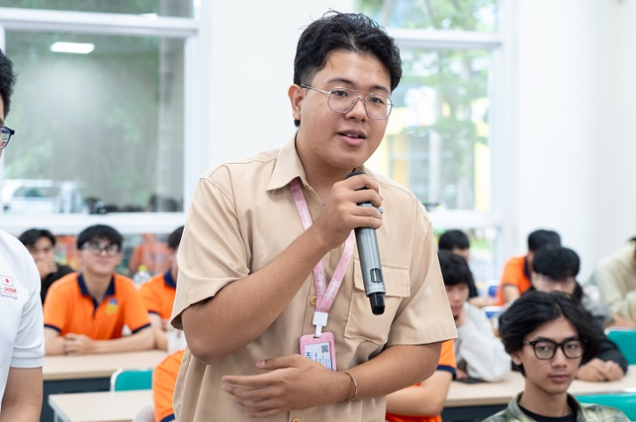 Chuỗi Seminar HUTECH Innovatalk: Truyền cảm hứng cho sinh viên về tư duy phát triển bền vững 138