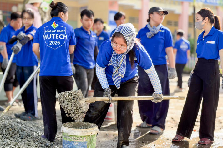 Sau 10 ngày ra quân, chiến sĩ HUTECH phủ xanh các mặt trận bằng những phần việc thiết thực 23