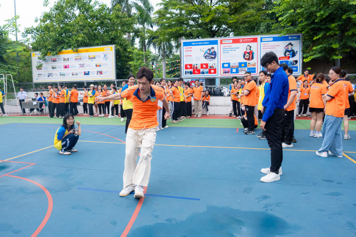 Sôi nổi Ngày hội “Sinh viên 5 tốt”: HUTECH-ers chủ động rèn luyện, bứt phá bản thân 205