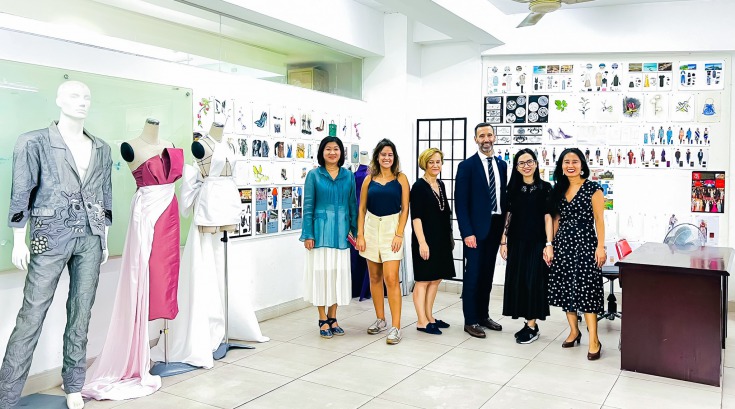 Buổi làm việc sẽ mở ra cơ hội cho việc hợp tác hỗ trợ các giải pháp cải tiến trong nhiều lĩnh vực dệt may HUTECH 4