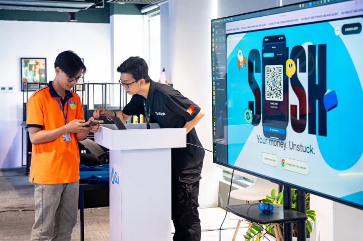 Tham quan SUI Việt Nam, sinh viên Công nghệ thông tin khám phá cơ hội nghề nghiệp với Blockchain và Web3 48