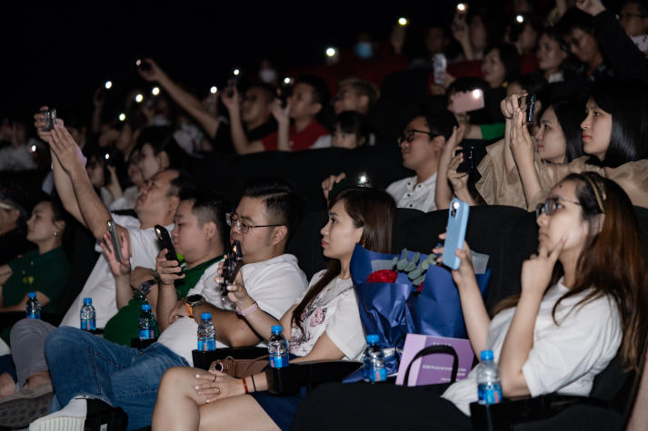 Sinh viên Viện Văn hóa - Nghệ thuật - Thể thao chung tay cùng đêm nhạc “Dệt Một Thời Đại” 38