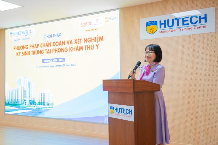 Học hỏi kinh nghiệm chẩn đoán và xét nghiệm ký sinh trùng từ chuyên gia cùng sinh viên Khoa Thú y - Chăn nuôi HUTECH 12