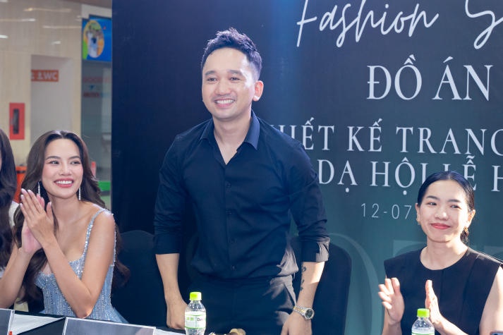 [Video] Chiêm ngưỡng loạt đồ án trang phục Dạ hội - Lễ hội đầy ấn tượng của sinh viên ngành Thiết kế thời trang 28