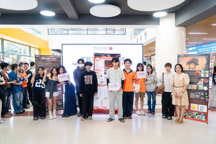 Kết nối kỹ thuật - thẩm mỹ - ứng dụng trong triển lãm của sinh viên ngành Thiết kế nội thất 218