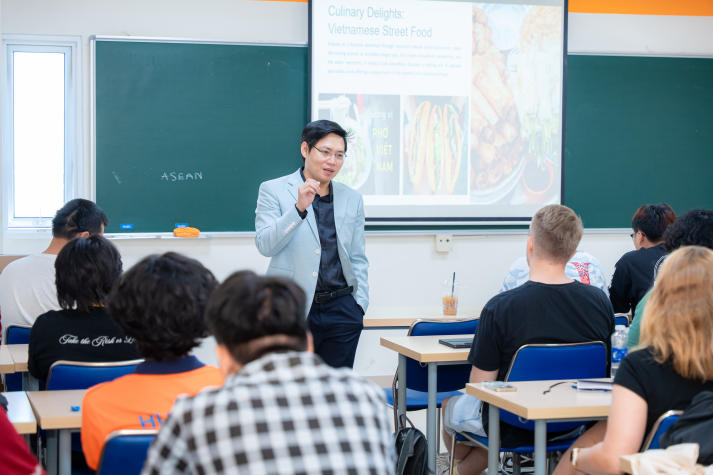 Vietnam Summer Program 2026: I-HUTECH connects students through learning and cultural exchange 52