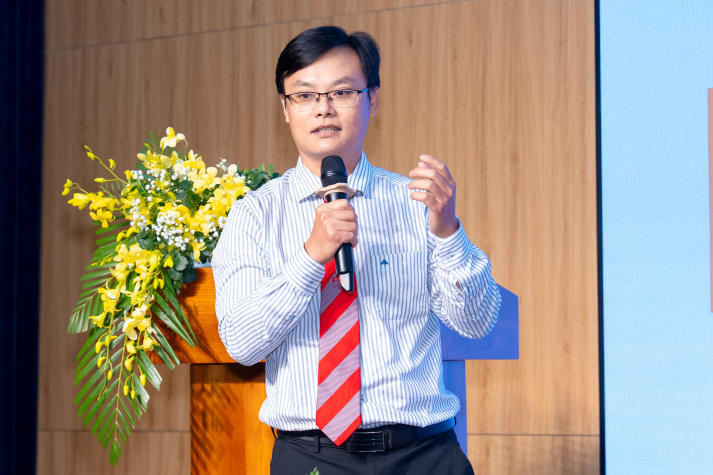 Trường Y và Khoa học Sức khỏe HUTECH xác lập trọng tâm phát triển năm học 2026-2027 77