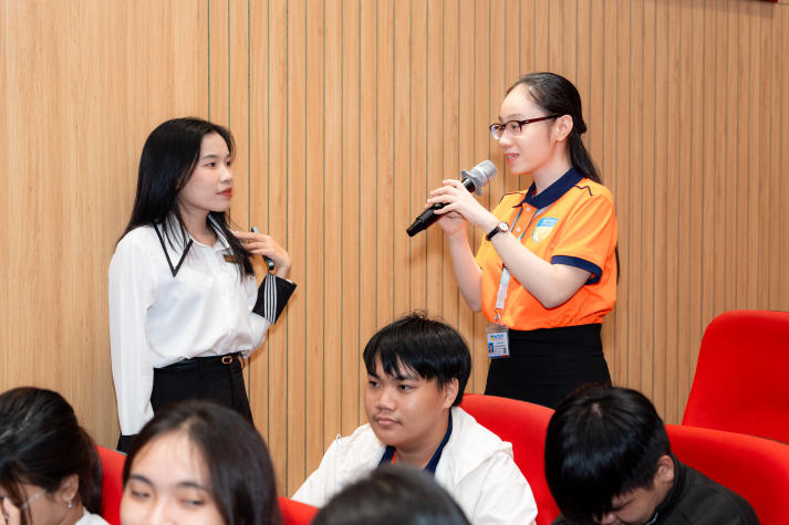 Ghi chép khoa học, đọc hiểu chủ động - Sinh viên Quản trị kinh doanh khám phá bí quyết học tập hiệu quả 22