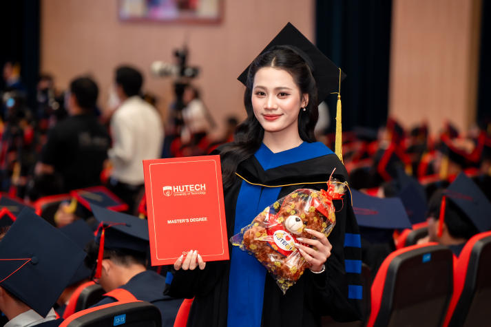 Lễ trao bằng tốt nghiệp HUTECH: Dấu son cho hành trình bền bỉ chinh phục tri thức 61