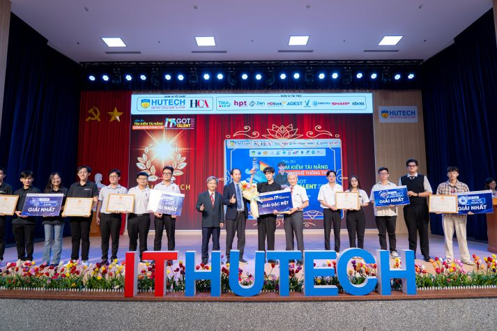 Sinh viên HUTECH ghi dấu ấn với loạt sản phẩm từ các sân chơi kỹ thuật - công nghệ 149