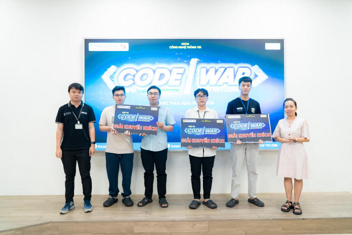 Code theo dòng thời sự, sinh viên Công nghệ thông tin tăng tốc săn vé OLP và ICPC Đà Nẵng tại HUTECH Code War 76