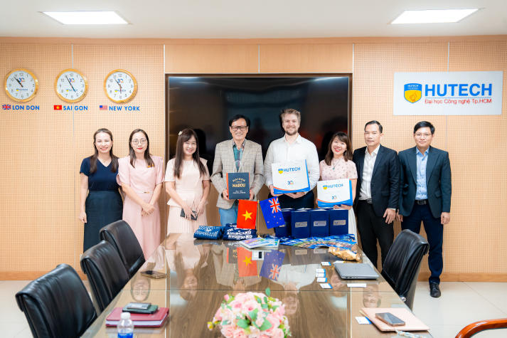 ĐẠI HỌC AUCKLAND (TOP 65 THẾ GIỚI) GẶP GỠ SINH VIÊN I-HUTECH NGÀNH KHOA HỌC MÁY TÍNH CHƯƠNG TRÌNH LIÊN KẾT QUỐC TẾ 66