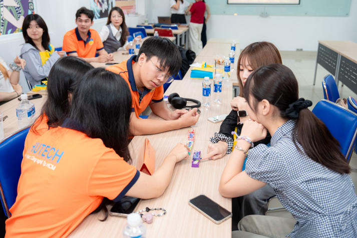 [Video] Khai màn chương trình hợp tác nghiên cứu sinh viên HUTECH - Hosei (Nhật Bản): Kết nối tri thức toàn cầu 53
