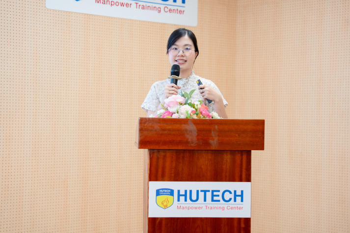 Sinh viên HUTECH củng cố nền tảng chuyên môn về làn da trong ngành Công nghệ thẩm mỹ 20