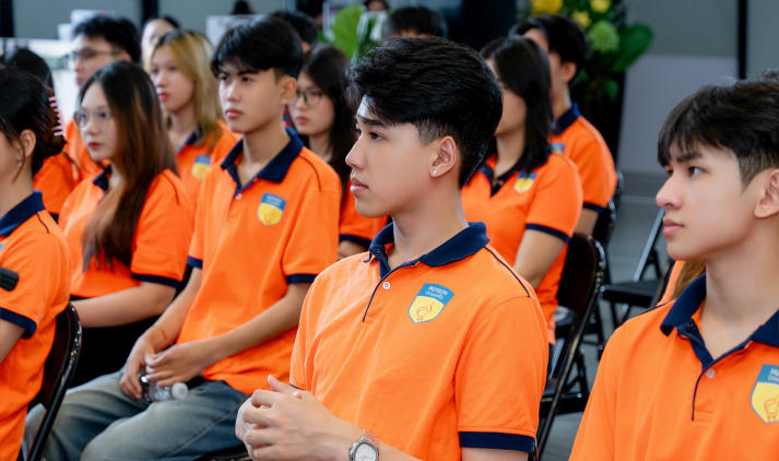 Trang bị năng lực truyền thông số thời AI cho sinh viên Quan hệ công chúng tại Learning Chain 51