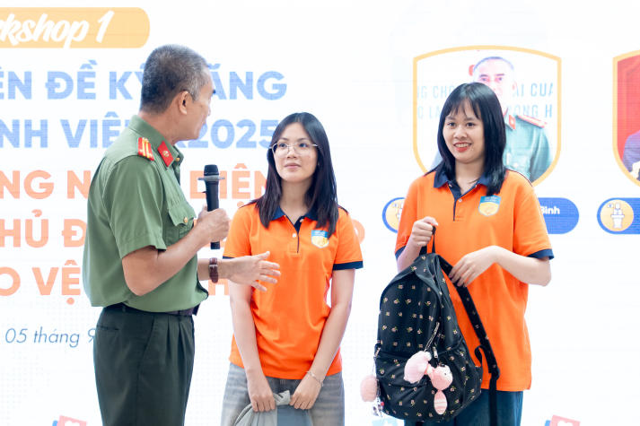 Tân binh HUTECH bỏ túi kỹ năng nhận diện lừa đảo và bảo vệ bản thân 29