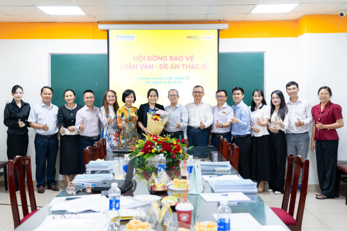 Giải quyết "bài toán" pháp lý từ thực tiễn kinh tế - xã hội tại buổi bảo vệ luận văn/đề án Thạc sĩ Luật kinh tế 63